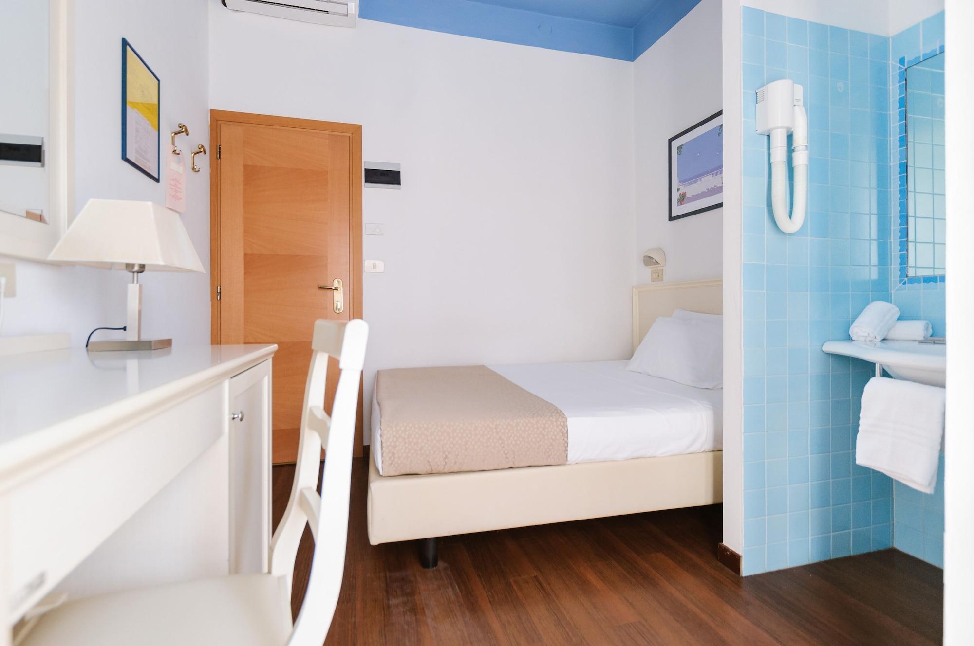 Hotel Fra I Pini 리미니 외부 사진