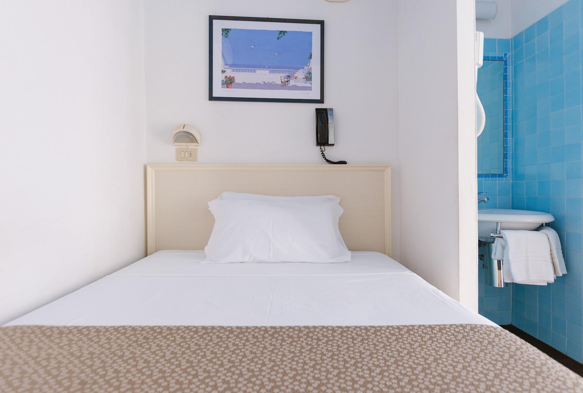 Hotel Fra I Pini 리미니 외부 사진
