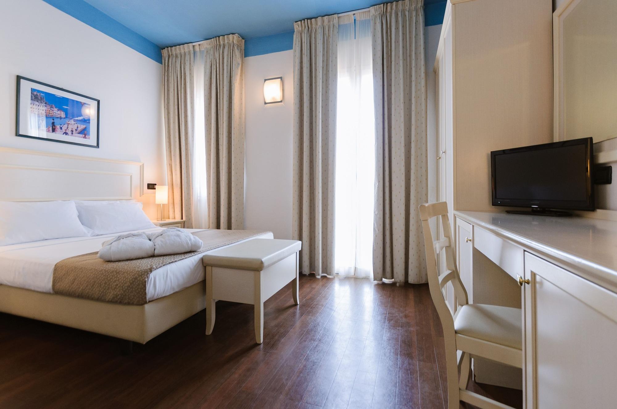 Hotel Fra I Pini 리미니 외부 사진