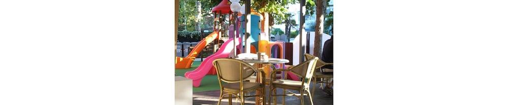 Hotel Fra I Pini 리미니 외부 사진