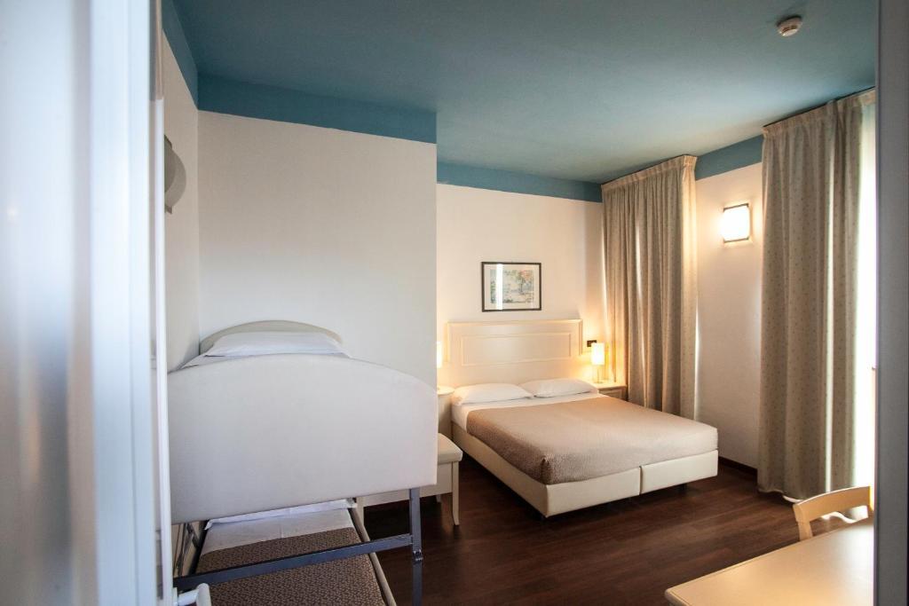Hotel Fra I Pini 리미니 외부 사진